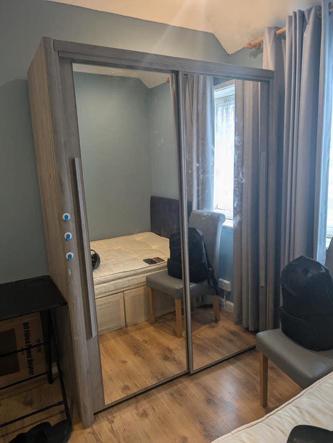 Clean room with nice garden view Main Photo