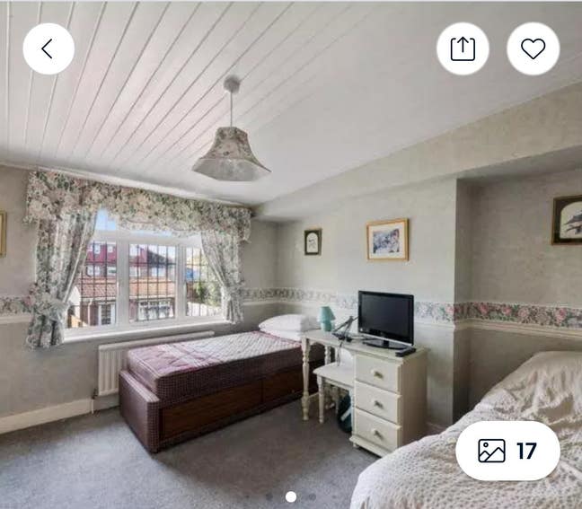 1 double room available  Main Photo