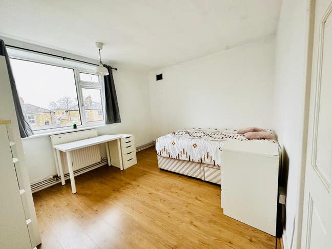 Amazing Stoke Newington! Move Asap Main Photo