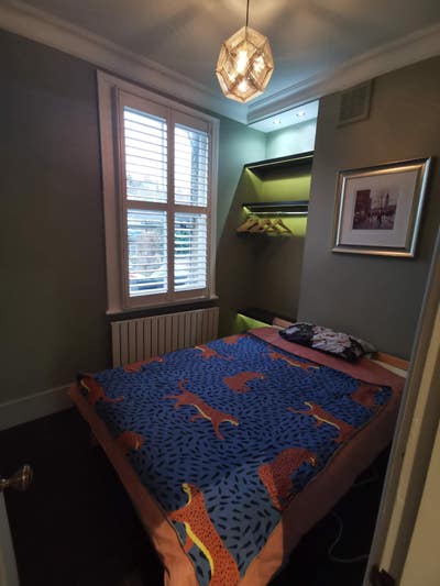 Small Double Room in East Putney Main Photo