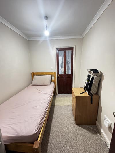 Ensuite room available in Woolwich Main Photo