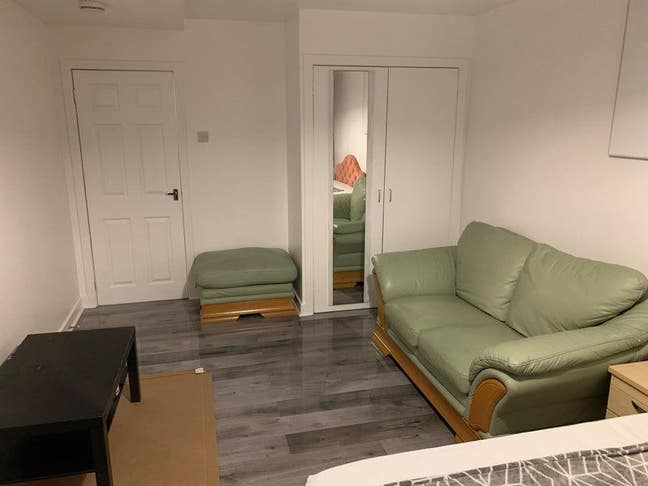 Super spacious beautiful double bedroom flat  Main Photo