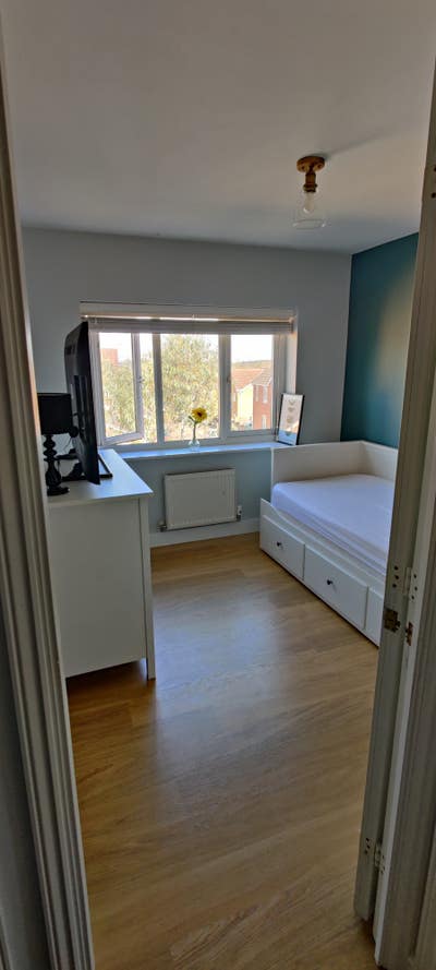 Single room mansfield forest town Main Photo