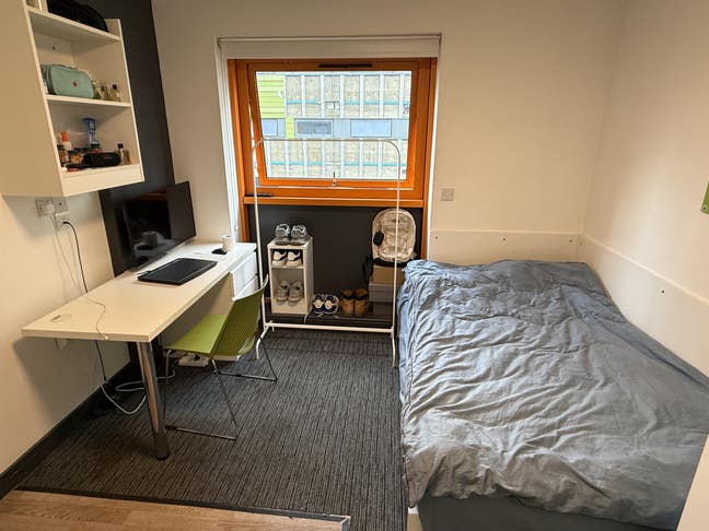 St James Point Studio Rent Main Photo