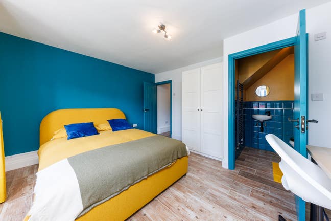 💥 En-Suite & Double 🚿🚽 from 15 of June Main Photo