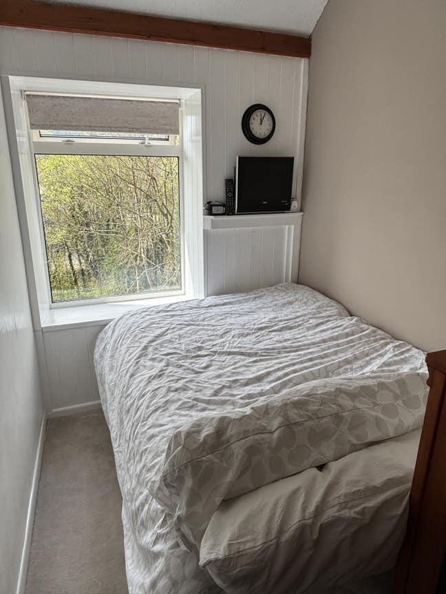 Room Available  in 2 Bedroom House Main Photo
