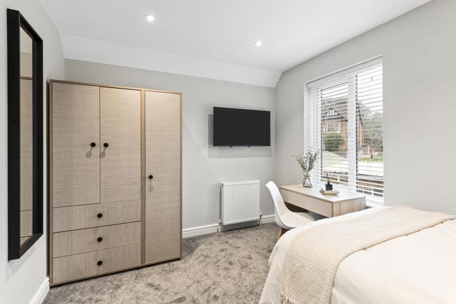 Premium Double Ensuite Room -Best location Main Photo