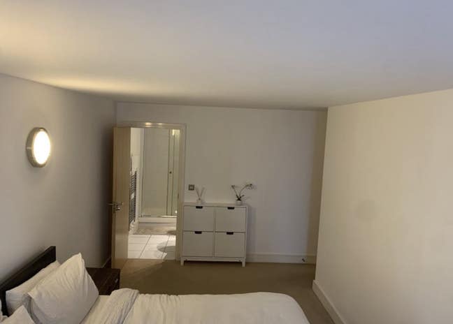 En-suite double room   Main Photo