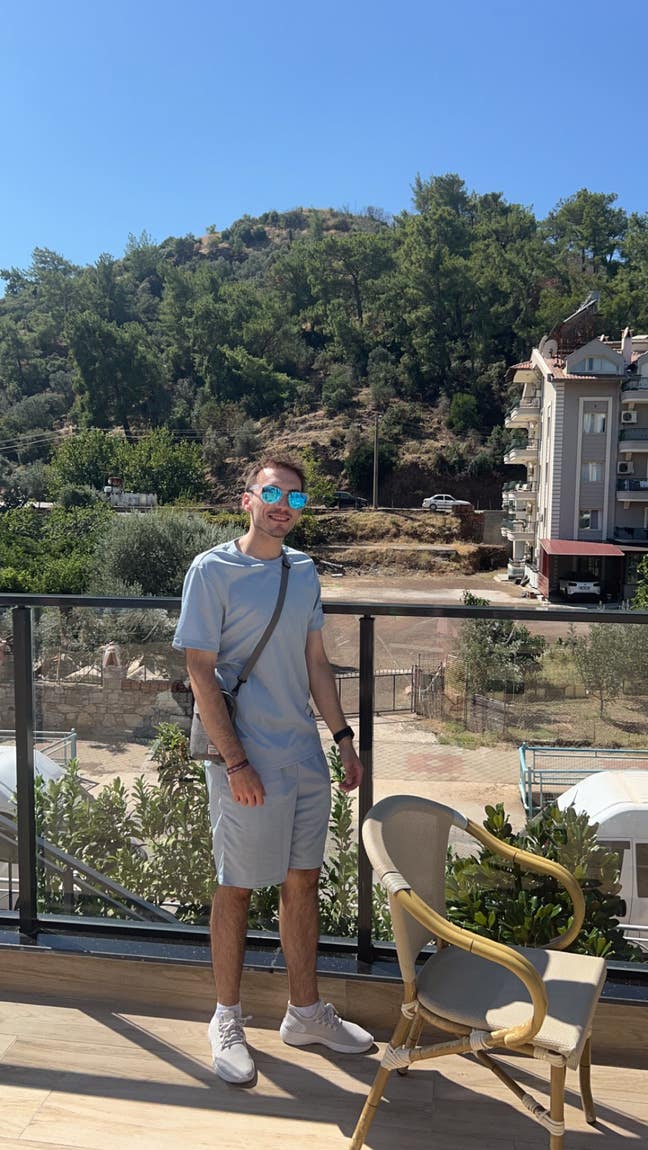 Looking for someone to share a place with Main Photo