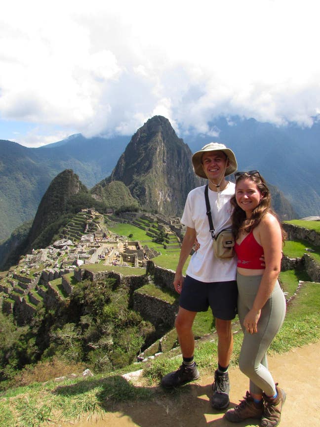 Couple looking for double room Main Photo