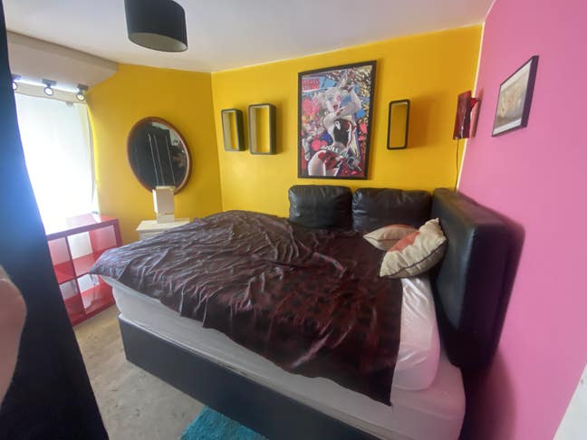 Cute Double room in East London Main Photo