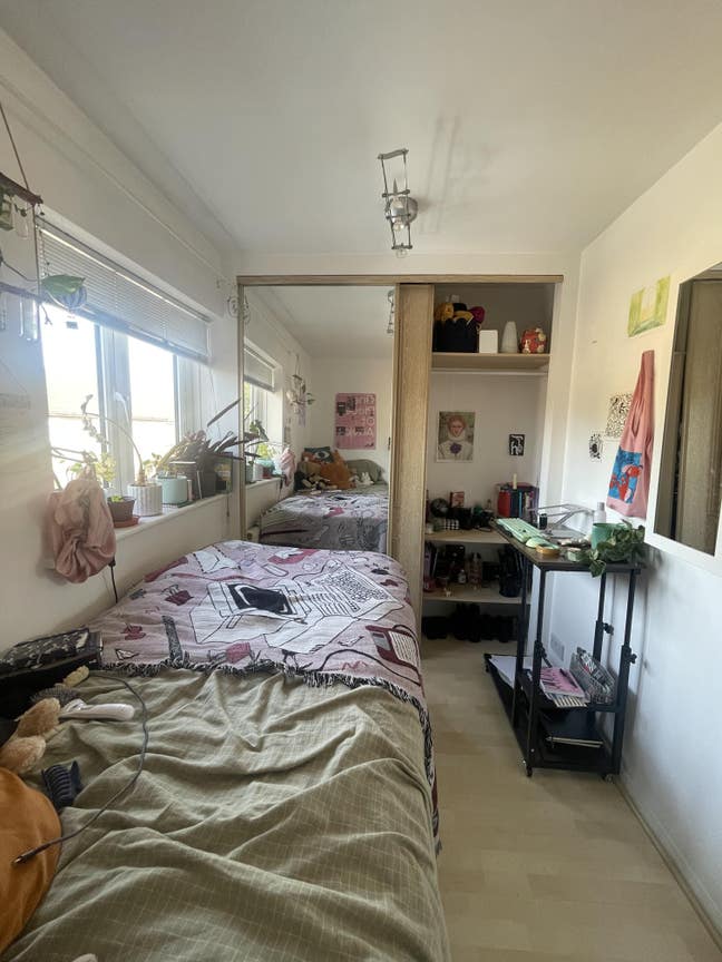 Single Room in Quiet Cul-de-Sac All Bills Included Main Photo