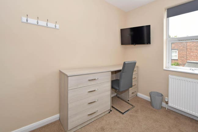Double Room Ensuite At 163 Walthall Street Main Photo