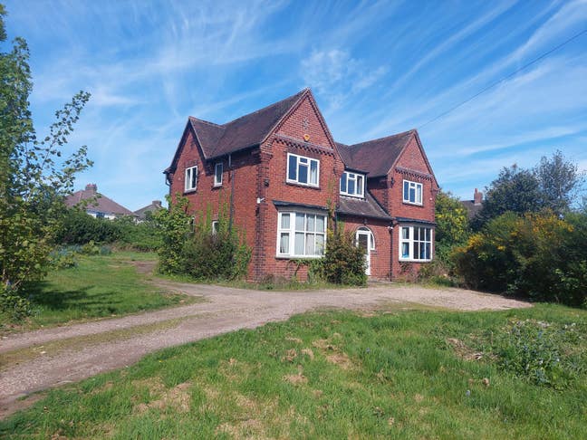 Rooms from £400 All Bills Included in Tamworth  Main Photo