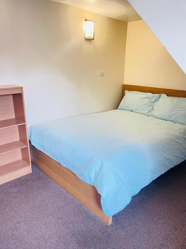 Double room West Drayton Main Photo