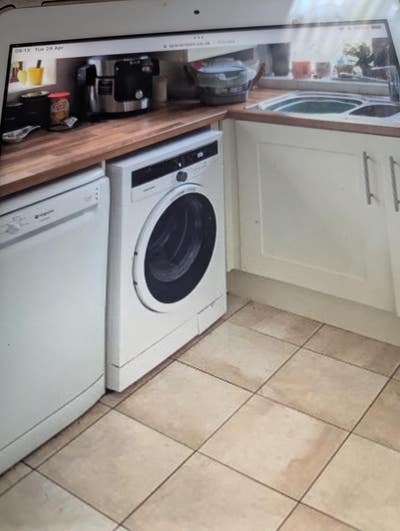 Nice comfy room Main Photo