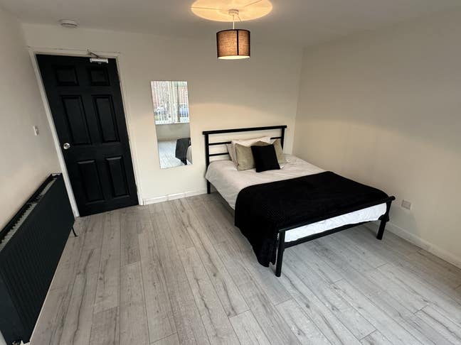 Inclusive & Modern Double\Kingsize Rooms for Rent Main Photo