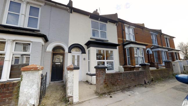 Bright Double Room with bills included–£595pcm Main Photo
