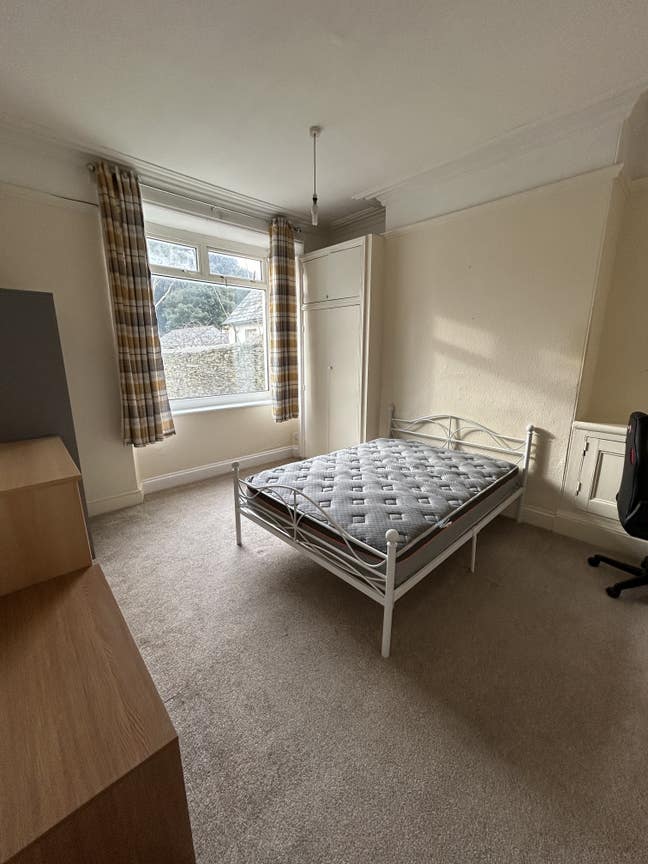 Furnished double rooms Plymouth Bill included Main Photo