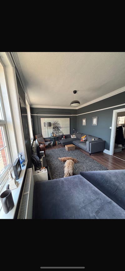 1 double room in 4 bedroom town house Main Photo
