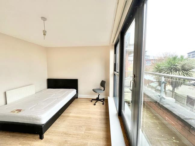 Stylish Double Room with Private Balcony Access  Main Photo