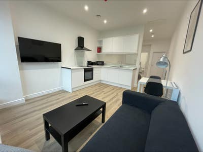 Atelier House Apartment 4 Main Photo