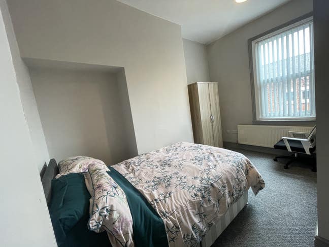  🌺 Ensuite in Quiet house PR1,  Bus to RPH Main Photo