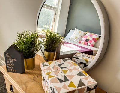 🔥Amazing double ensuite room close to City🔥 Main Photo