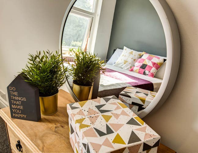 🔥Amazing double ensuite room close to City🔥 Main Photo