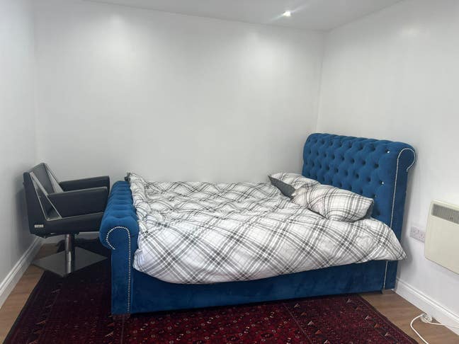 Studio Apartment Main Photo