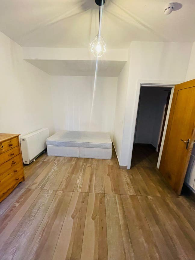  Flat to Rent in Daneshill Road, Leicester Main Photo