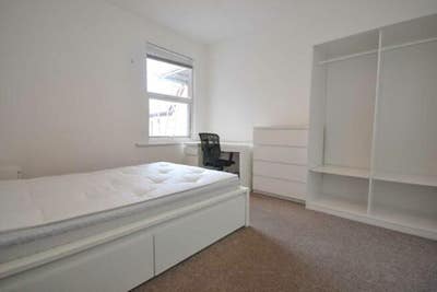 🏠 Double Room | Bills Inc | Available Now I TVP Main Photo
