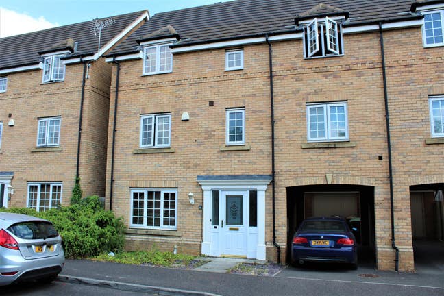 ✨ Affordable Room In Hampton - Higney Road  Main Photo