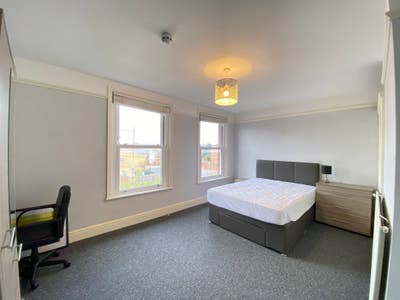  Double Room in Maidstone  Main Photo