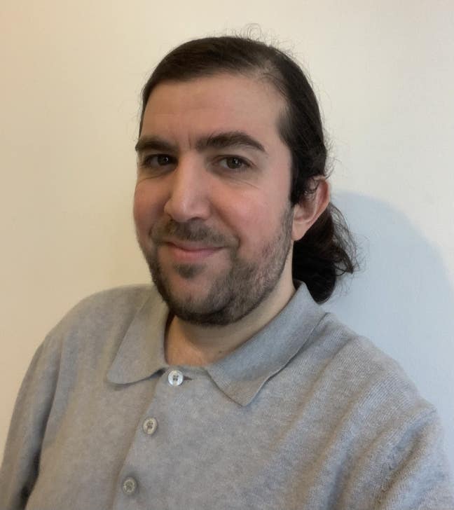 A friendly person looking for a room  Main Photo