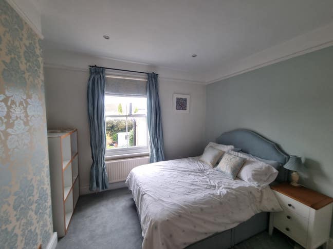 Quiet, furnished double room in victorian house Main Photo