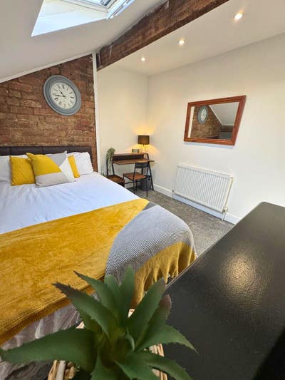 St Helens Double Room - All Bills Included Main Photo