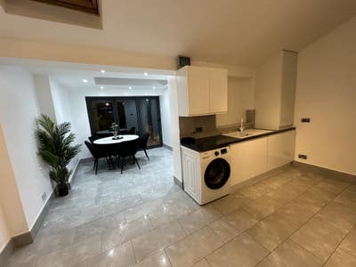  Single room  for rent(in ilford ) Main Photo