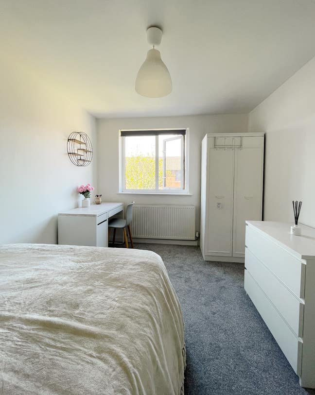 All female house🌸(last room &pound;540) - City Centre  🏡 Main Photo