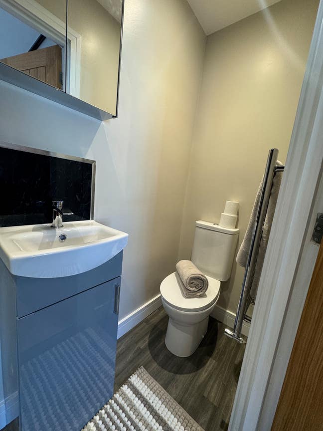 Studio-Style Room, En-Suite & Bills Inc. ✨ Main Photo