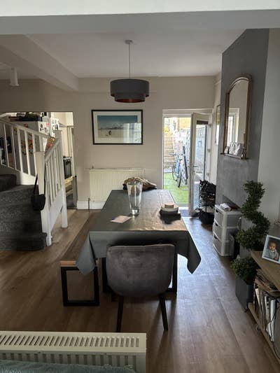 Lovely 3 Bedroom House  Main Photo