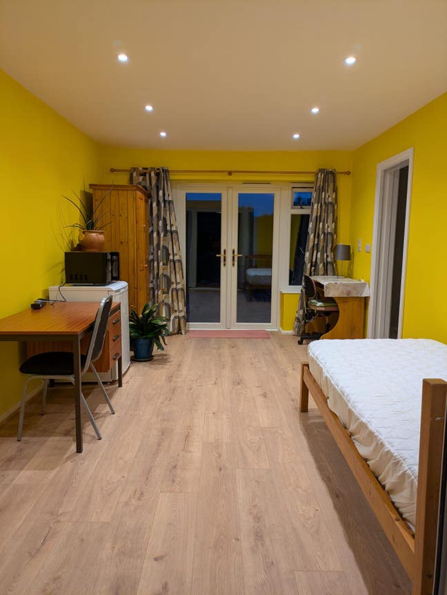 En-suite available in West Cambridge  Main Photo