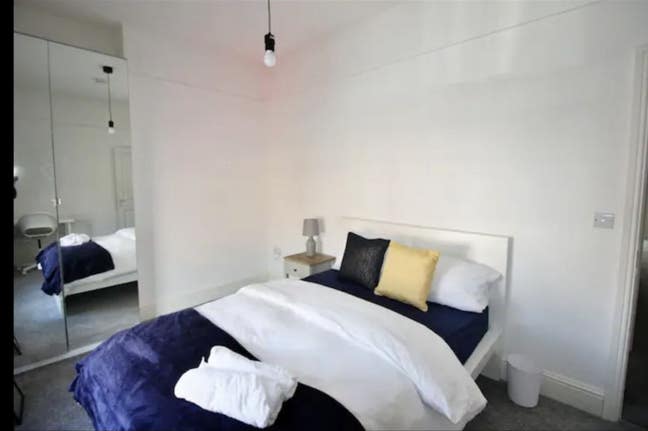 2 rooms in Earlsdon! Ideal for couple or singles! Main Photo