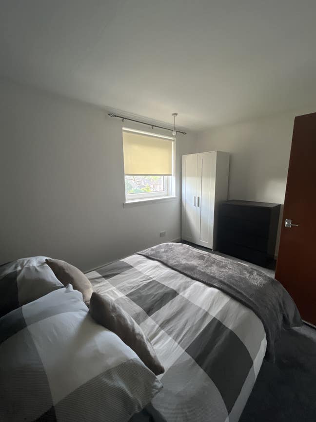 Shettleston/Tollcross room Main Photo