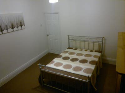 Large Double Room Available Now Main Photo