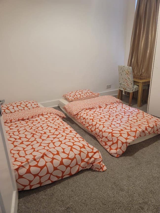 Double Bedroom in E7 Main Photo
