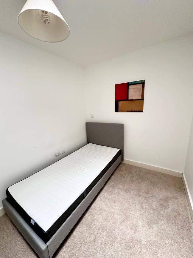 1 bedroom Main Photo