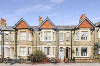 🏡 Brilliant House Share for August - Secure Now Main Photo
