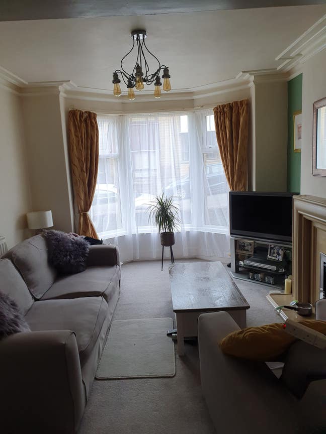 Easy access to university town centre. Bus routes  Main Photo