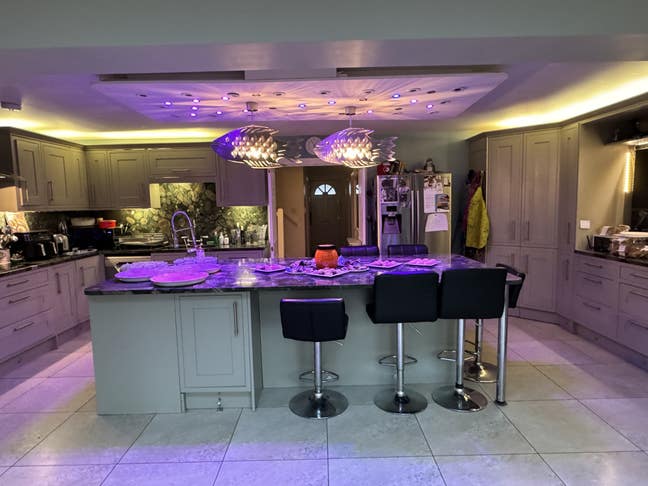 Very Large Luxury Double Room  Main Photo